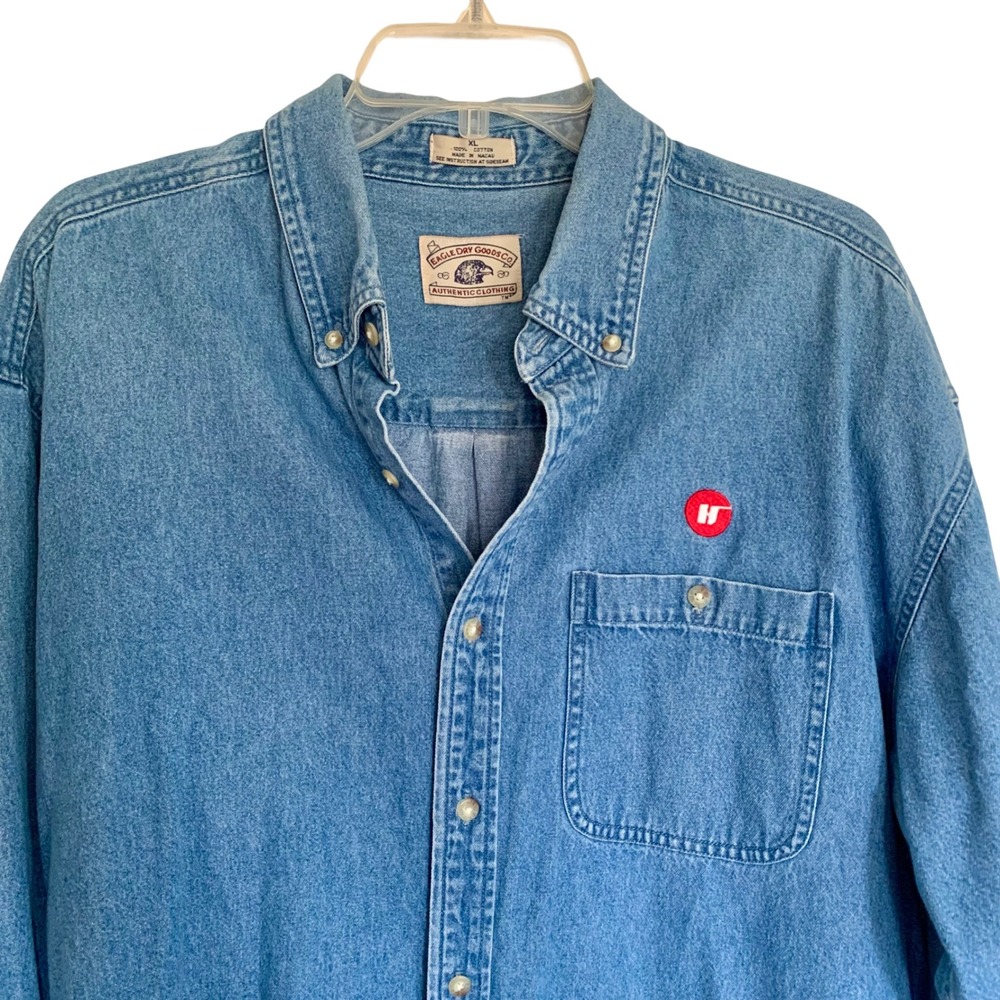 Eagle Dry Goods Co Mens XL Denim Shirt Long Sleeve Button Down Blue Cotton‎ Logo